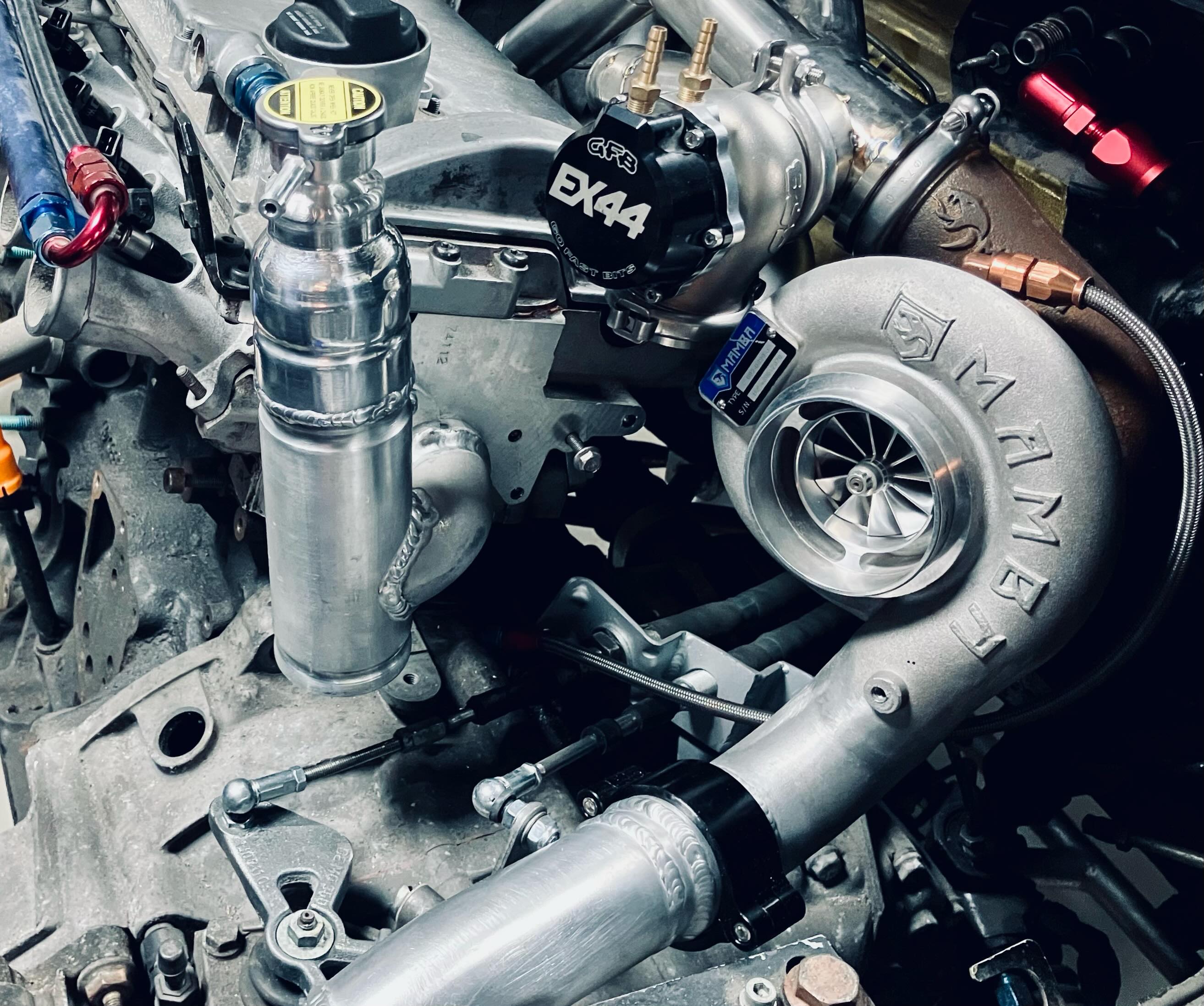 Custom coolant swirl pot in the works. The design is starting to come together nicely. The next challenge is keeping the radiator outlet as low as possible to maximize coolant circulation and air separation efficiency. #fabricationlife #coolantsystem #vwcorrado #20vt
